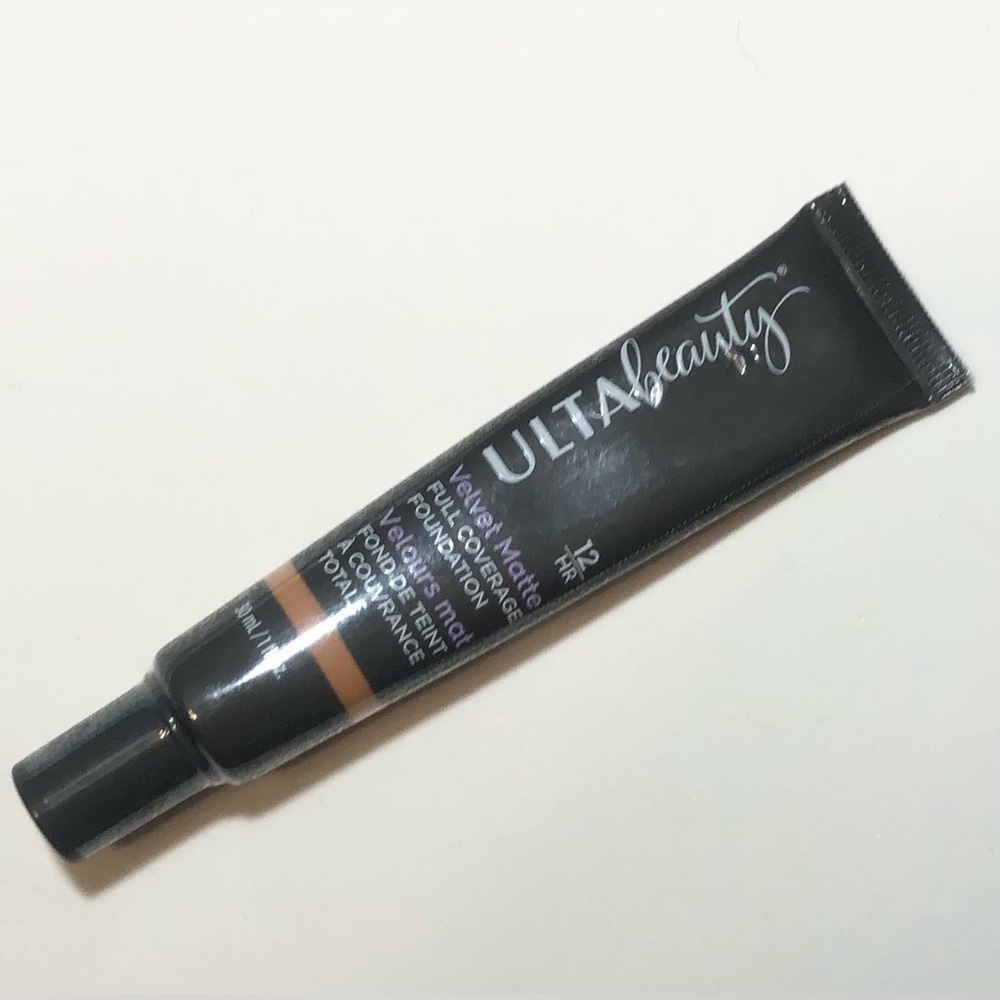🌹🍃New ULTA BEAUTY Velvet Matte Full Coverage Foundation ~ 2 Shades Available🍃🌹